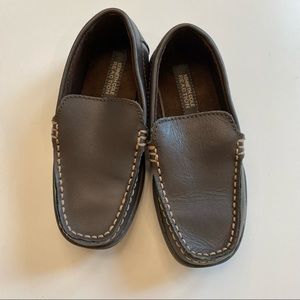 EUC Boys Kenneth Cole Reaction loafers size 11.